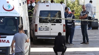 Türkiyədə partlayış - 5 polis yaralandı 