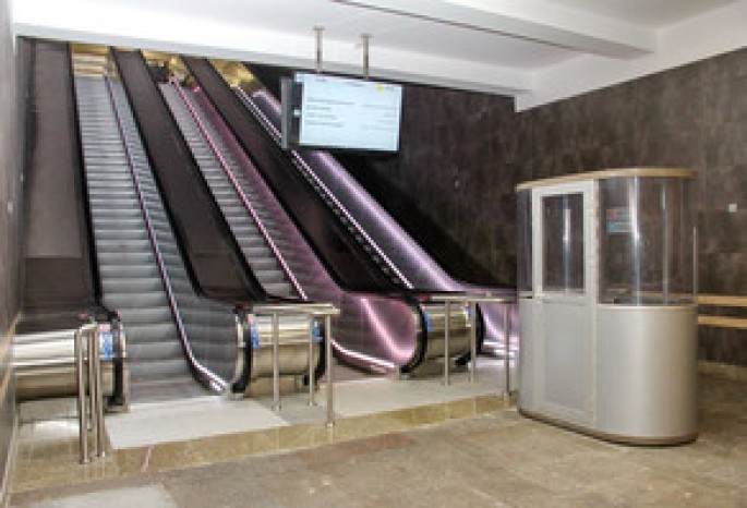 Bakı metrosunun "İnşaatçılar" stansiyasının təmirə bağlanan vestibülü açıldı