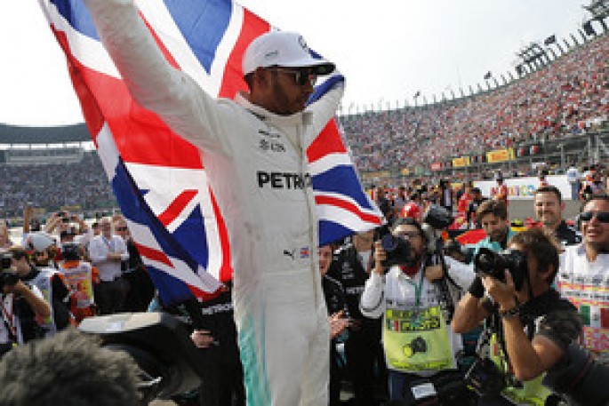 Formula 1 üzrə dünya çempionatının qalibi müəyyənləşib
