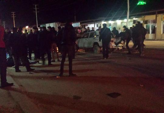 Məscidin yanında 4 avtomobil toqquşdu - 2 nəfər ağır yaralandı - FOTO