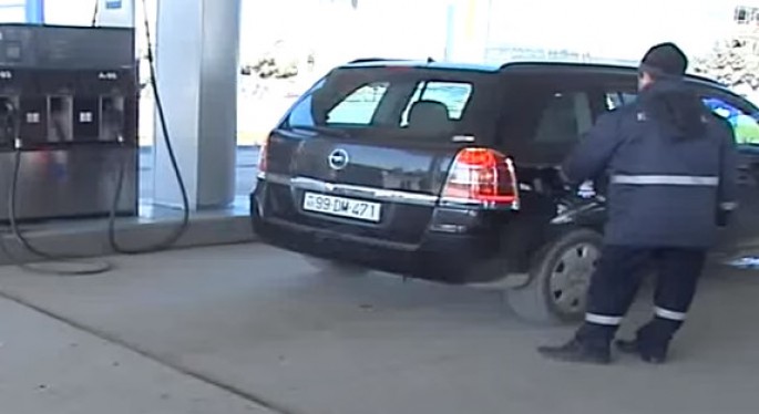Azərbaycanda bu benzinin satışı dayandırıldı - SƏBƏB - VİDEO