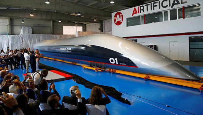 Sürəti 1200 km/saat olan qatarın prototipi təqdim olundu