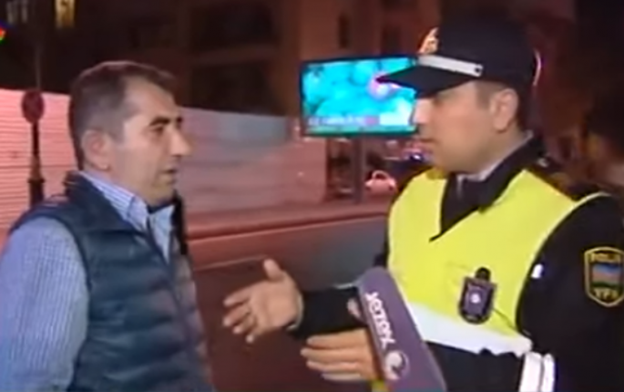 "Mən deyirəm içmişəm...” - Sərxoş sürücü ilə polisin dialoqu - VİDEO