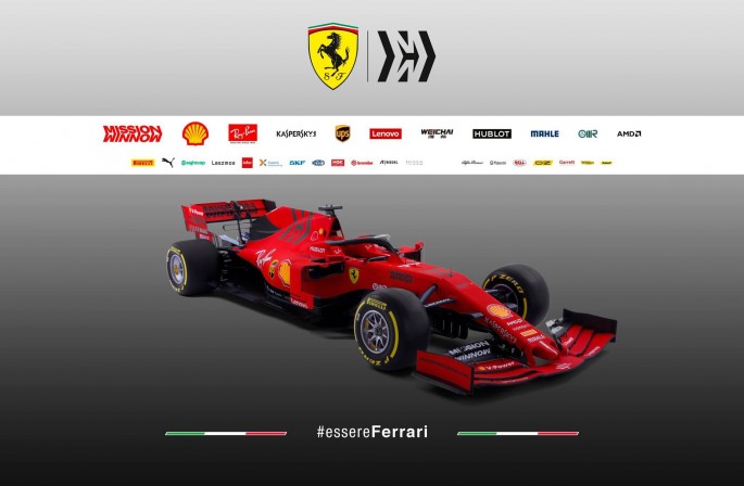 "Ferrari" yeni bolidini təqdim edib