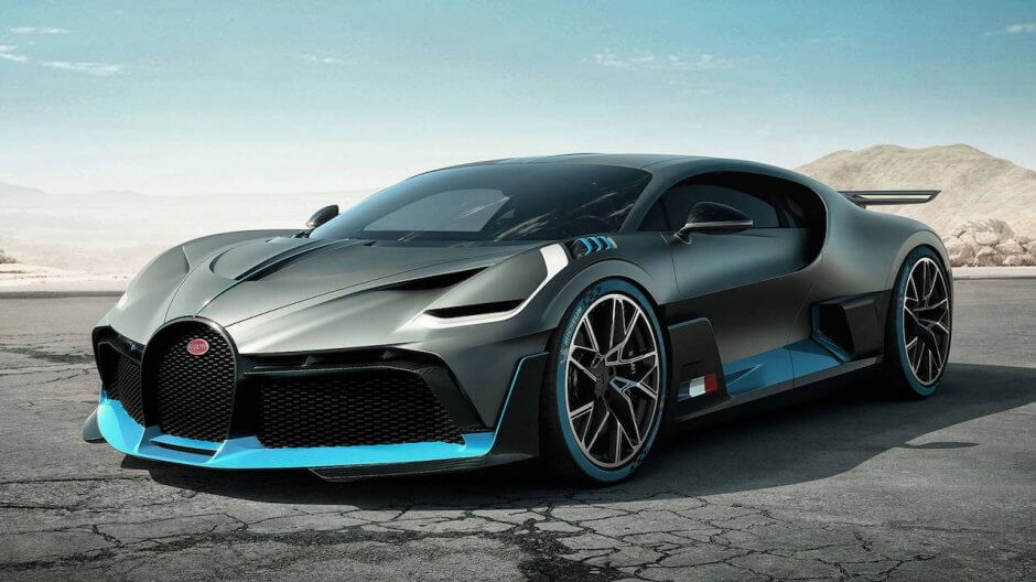"Bugatti Divo": 1500 at qüvvəsi və 380 km/saat - VIDEO
