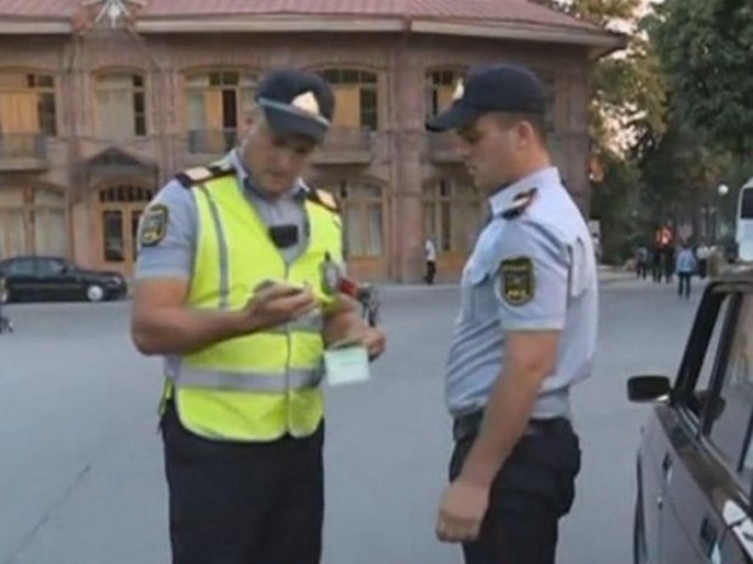 Şəkidə reyd zamanı polis polisi saxladı – VİDEO