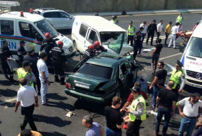 Azərbaycanda "Hyundai"la dəhşətli qəza - 4 nəfər öldü, sürücü azadlığa çıxdı