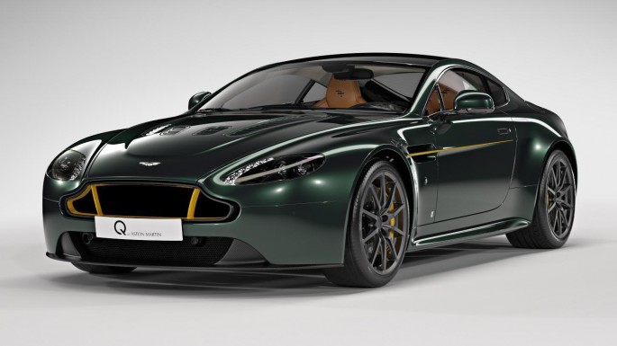 "Aston Martin V12 Vantage S" - FOTO