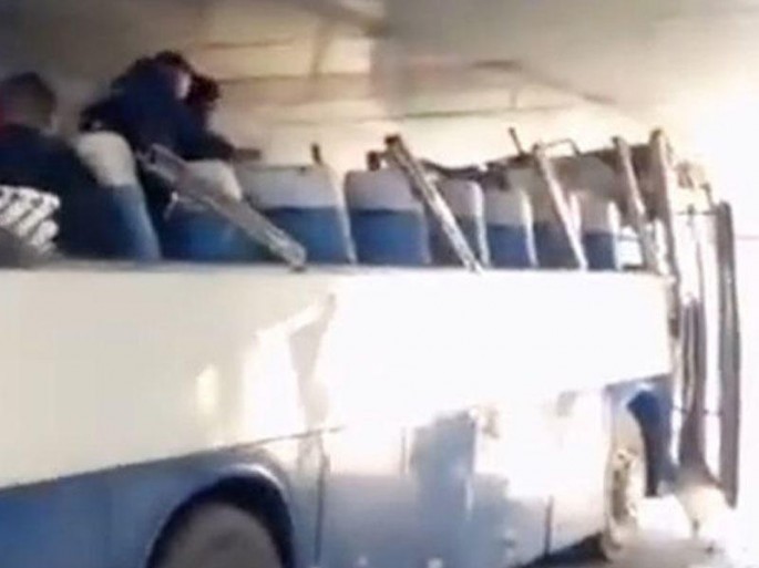 Sərnişin dolu avtobus tunelə çırpıldı: üstü qopdu - VİDEO
