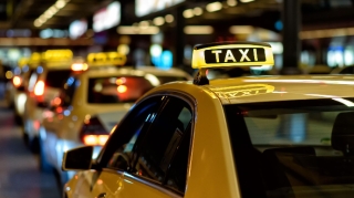 Taksi sürücüləri barədə məlumatların SİYAHISI TƏSDİQ EDİLİB 
