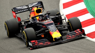 "Formula 1":  Ferstappen 1-ci, Hemilton 2-ci oldu