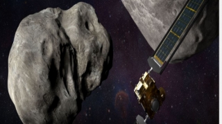 Kosmik gəmi asteroidlə toqquşacaq