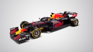 "Formula 1":  "Red Bull" yeni bolidini təqdim etdi