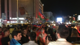 İstanbulda Azərbaycana dəstək aksiyası keçirilib - VİDEO 