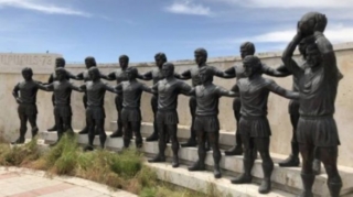 Erməni futbolçuların büstləri oğurlandı