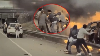 Sürücü yanan avtomobildən son anda qurtarıldı – ANBAAN VİDEO 