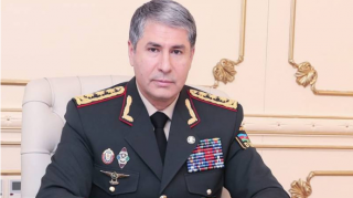Vilayət Eyvazov polis baş leytenantına vəzifə verdi 