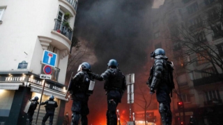 Parisdə etiraz aksiyası zamanı 22 nəfər saxlanılıb