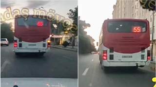 55 saylı avtobusun sürücüsü dəfələrlə qayda pozdu  - Sərnişinlər NARAZIDIR   - VİDEO