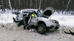 İki “Renault” toqquşdu: 6 ölü, 2 yaralı - FOTO