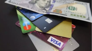 Bank kartlarını telefon qabına qoymayın – SƏBƏB 