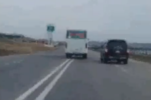 Avtobus sürücüsünün kobud qayda pozuntusu - VİDEO