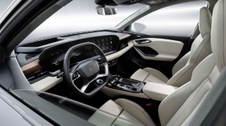 “Audi” yeni modelini nümayiş etdirir  - FOTO