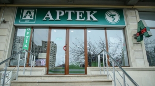 Azərbaycanda yalnız aptek və ərzaq mağazaları  işləyəcək