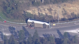 Toydan qayıdan avtobus aşdı: 10 nəfər öldü  - FOTO