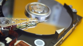 500 terabaytlıq kompakt disk yaradıldı