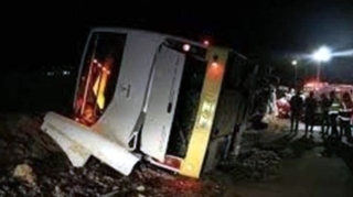 Sərnişin avtobusu aşdı:  Ölən və yaralananlar var - FOTO 
