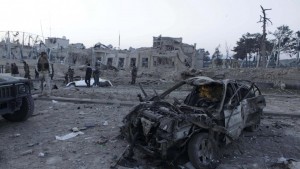 Bomba yüklü avtomobil partladıldı: 6 ölü, 3 yaralı