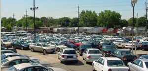 Benzinin bahalaşması avtomobil bazarını “öldürüb” - VİDEO