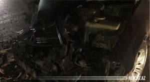 Abşeronda “Mercedes” yük maşınına çırpıldı: xəsarət alan var - FOTO