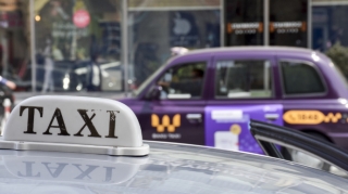 Taksi sürücüsü saxlanıldı:  Marixuana çəkdiyi məlum oldu  - VİDEO