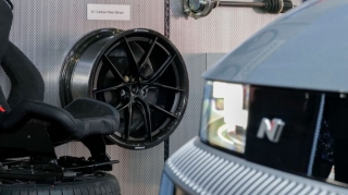 “Hyundai N”, karbon fiber təkərlərə keçid edir  - FOTO
