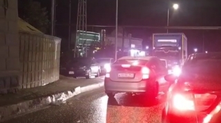 "Protiv" çıxıb tıxac yaradan sürücü  - VİDEO