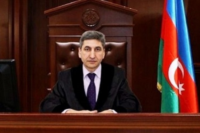 Rüşvətə görə həbs edilən məhkəmə hakiminə hökm oxunub