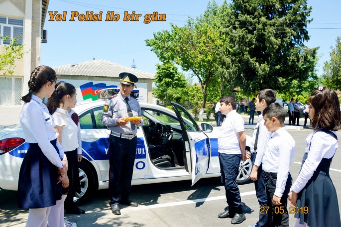 Yol polisi ilə bir gün - FOTO