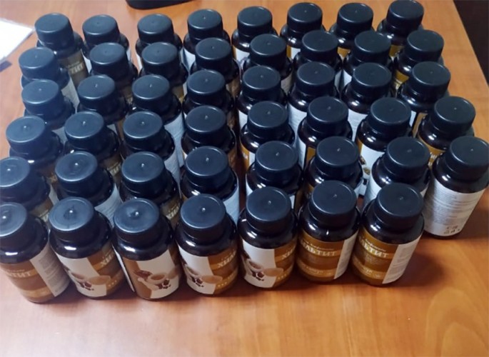 “Opel”dən qanunsuz dərman preparatları aşkarlanıb - FOTO