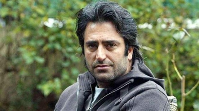 Mahsun Kırmızıgülün anasının 1.5 milyon lirəlik qızıl əşyaları oğurlanıb