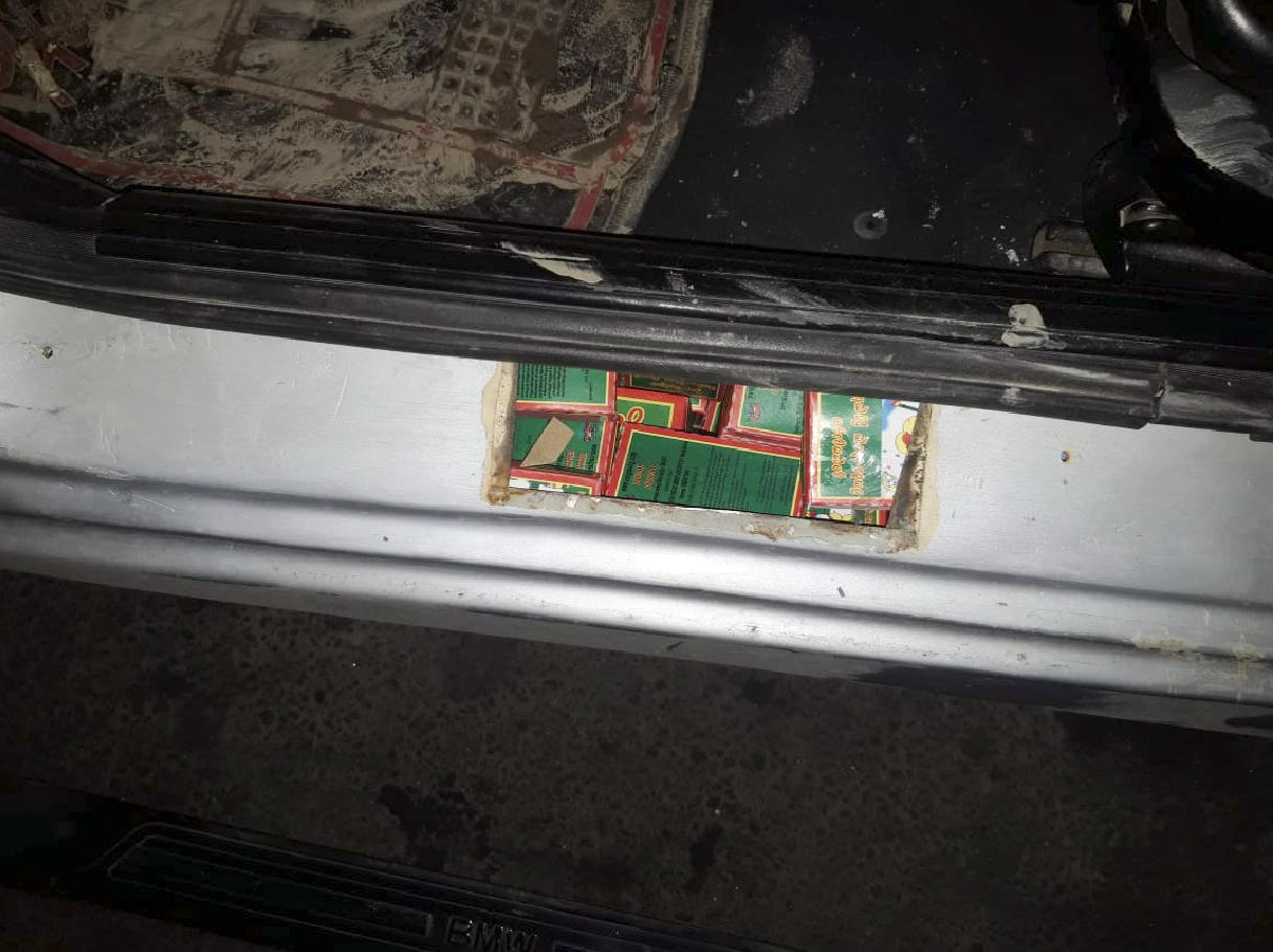 Avtomobildən qanunsuz yolla pirotexniki vasitələr aşkarlanıb - FOTO