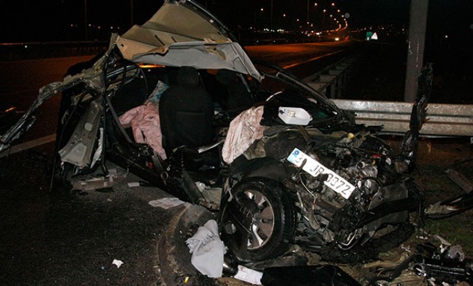 Toydan qayıdanlar qəzaya düşdü: 2-si ağır, 8 yaralı - FOTO