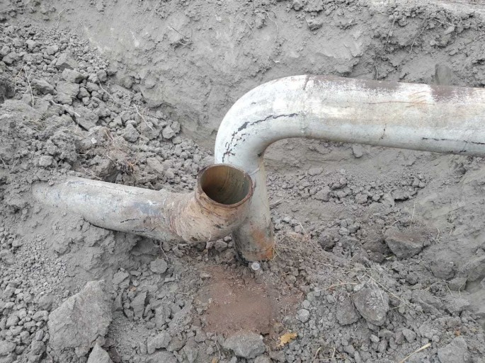 Oğuzda avtomobil qaz xəttini vuraraq zədələyib