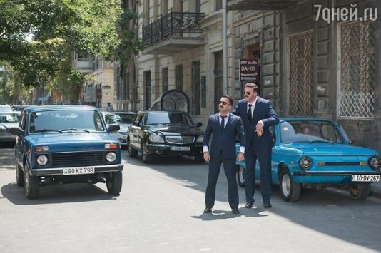 Bakı küçələrində avtomobil yarışı keçirdi - Kseniya Sobçakın əri