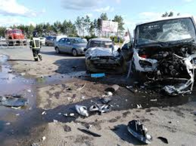 İki "VAZ” toqquşdu: 5 ölü, 1 yaralı