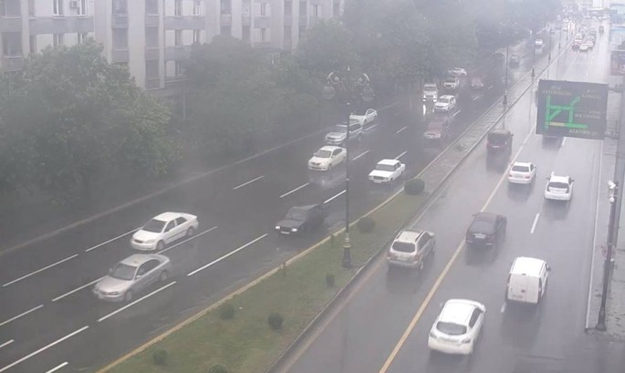 Bakının iki əsas magistralında maksimal sürət həddi bərpa edildi