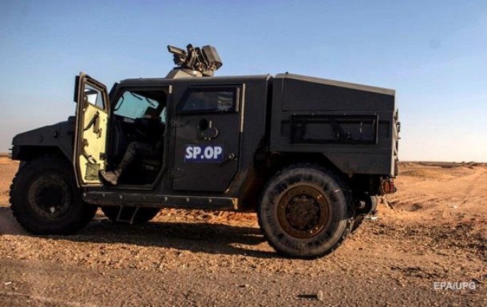 Polis avtomobili yük maşını ilə toqquşdu: 9 ölü