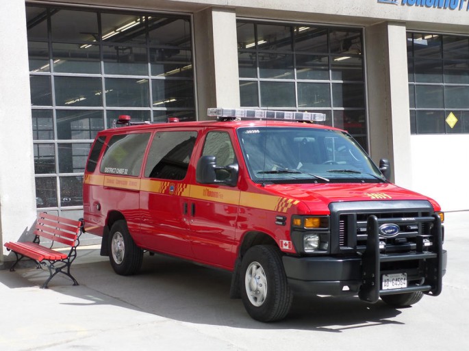 Səmada 2 təyyarə toqquşdu: 1 ölü