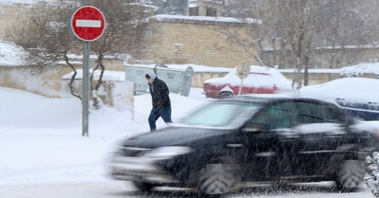 "Azəravtoyol"dan şok yenilik: gözəgörünməz texnikalar qar təmizləyib? - FOTO